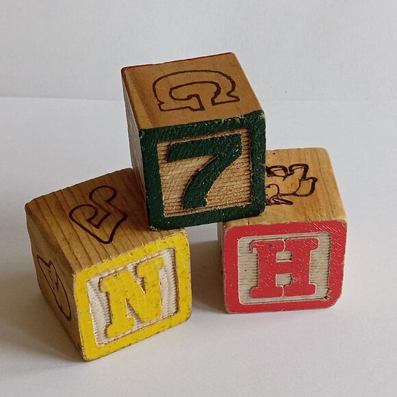 🎯 10 for $12 / 3 Vintage Toy Wooden Baby Play Blocks - Picture 2 of 6